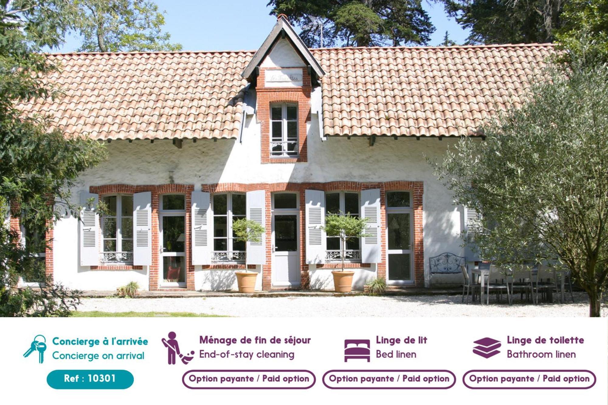 Villa Traditionnelle Pour 8 - 550M De La Plage ノワールムーティエ エクステリア 写真