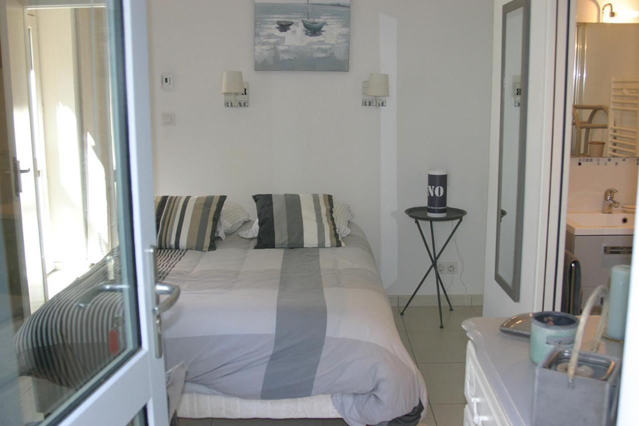 Villa Traditionnelle Pour 8 - 550M De La Plage ノワールムーティエ エクステリア 写真