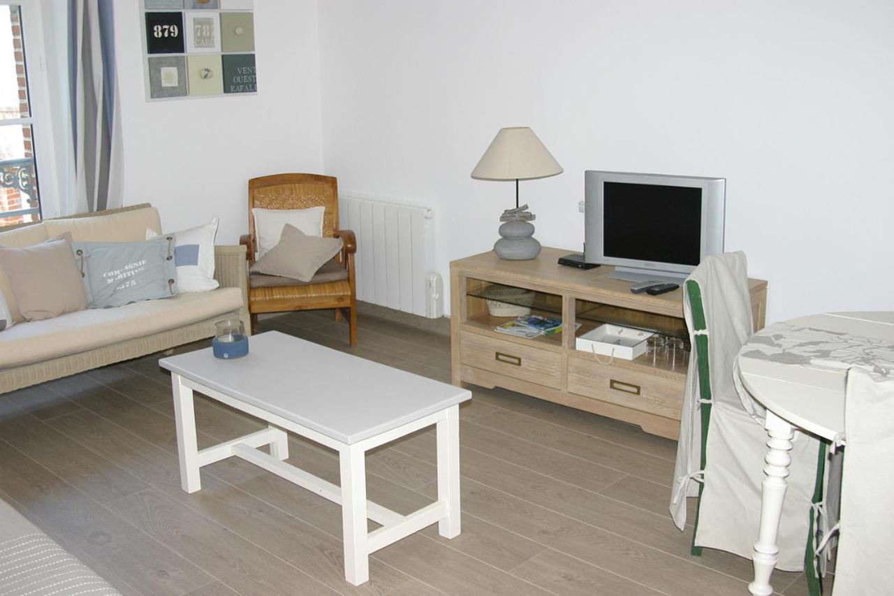 Villa Traditionnelle Pour 8 - 550M De La Plage ノワールムーティエ エクステリア 写真